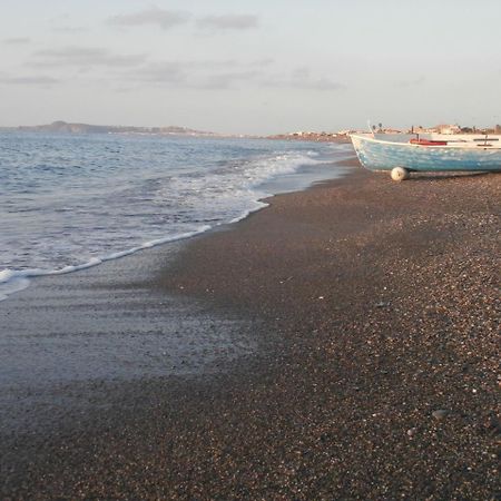 بارشلونا-بوتسو دي غوتو B&B Mar Tirreno المظهر الخارجي الصورة