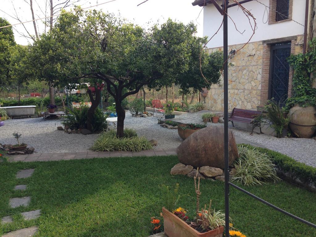 بارشلونا-بوتسو دي غوتو B&B Mar Tirreno المظهر الخارجي الصورة